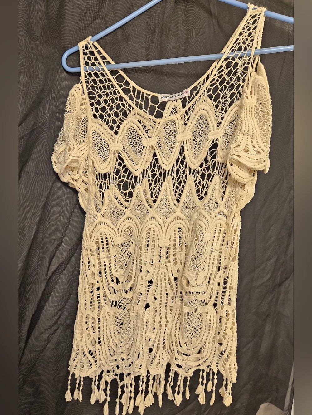 Body Central Cream Crochet Cold Shoulder Fringe Top Boho Y2K Festival